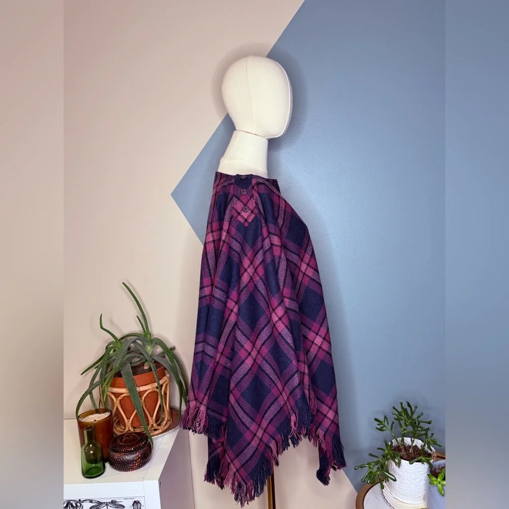 Vintage Mignorr International Wool Blend Plaid Poncho Cape Wrap Hong Kong Made - Picture 4 of 10